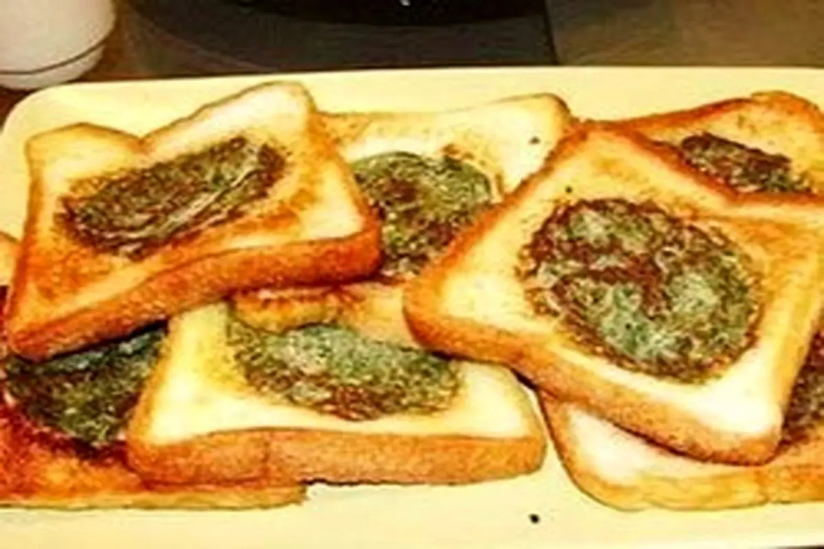 طرز تهیه کوکو سبزی مجلسی با نان باگت