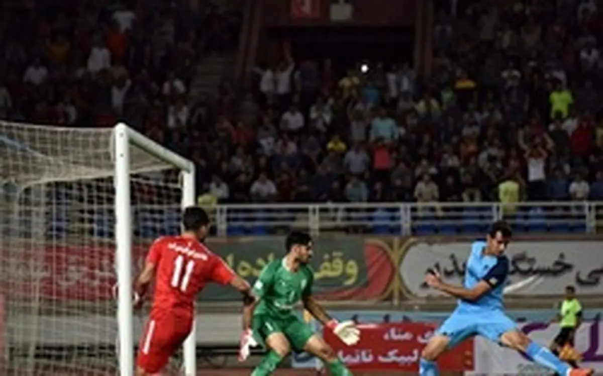 پدیده صدر جدول را از سپاهان پس گرفت