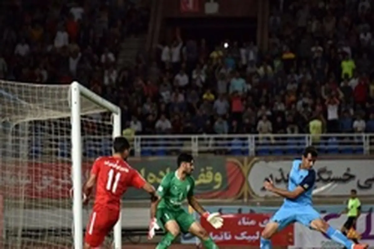 پدیده صدر جدول را از سپاهان پس گرفت