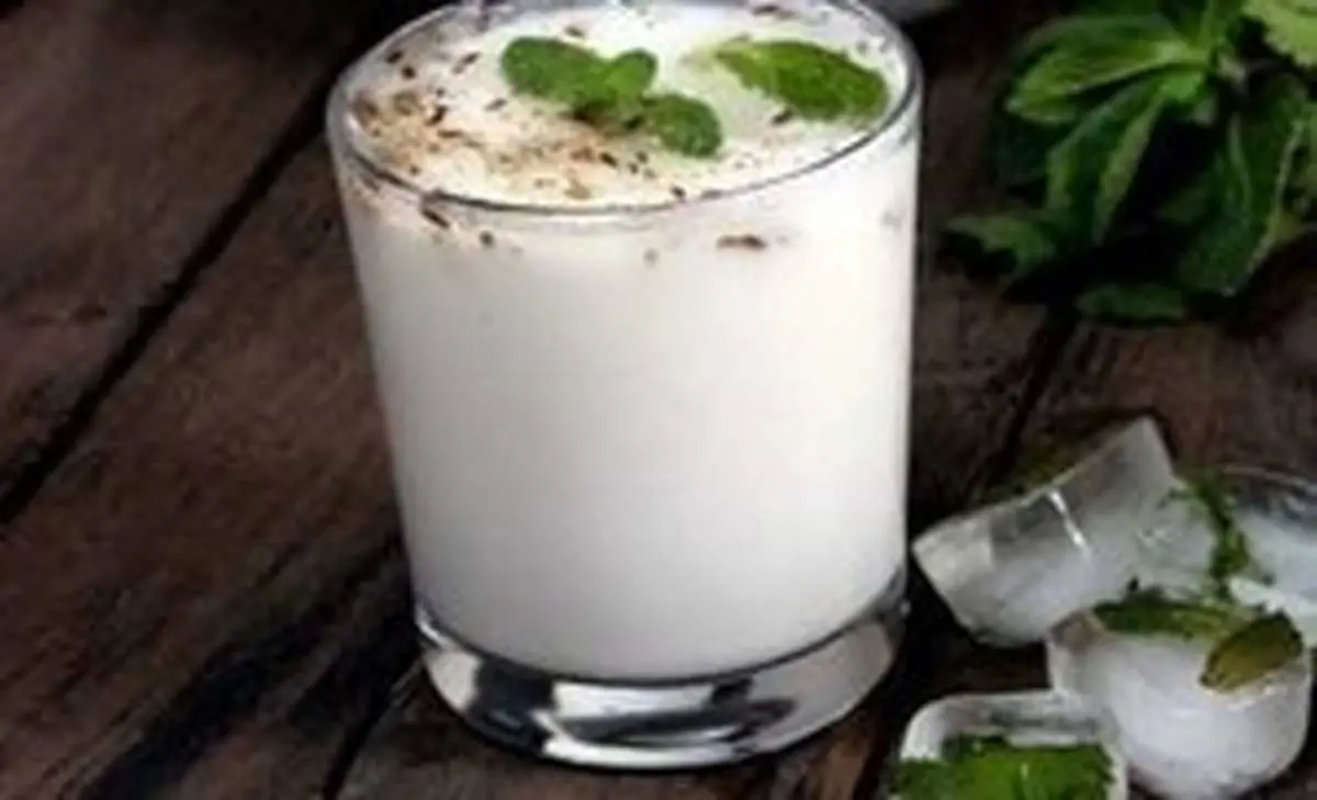 طرز تهیه دوغ خانگی با ۲ روش متفاوت