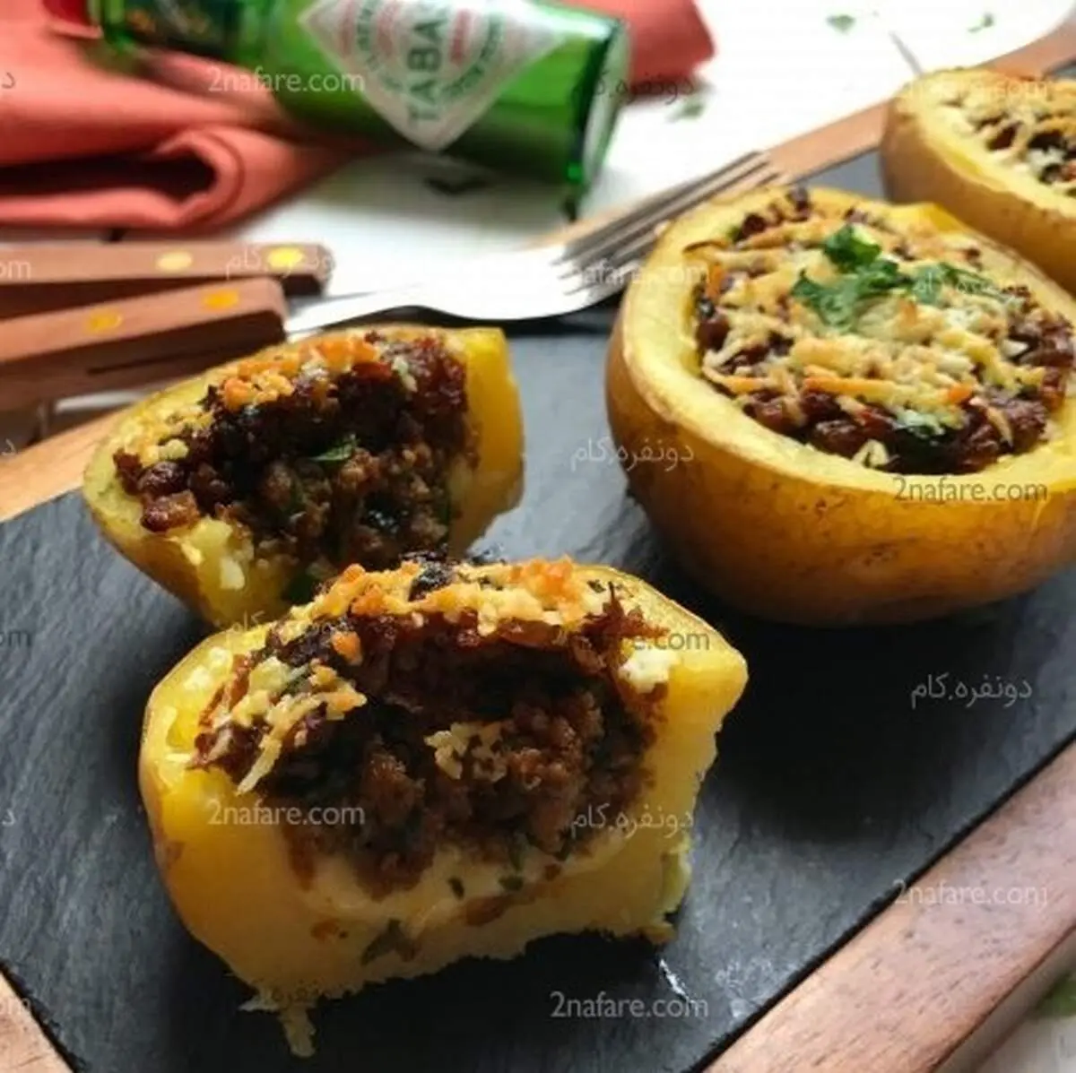 طرز تهیه سیب زمینی شکم پر
