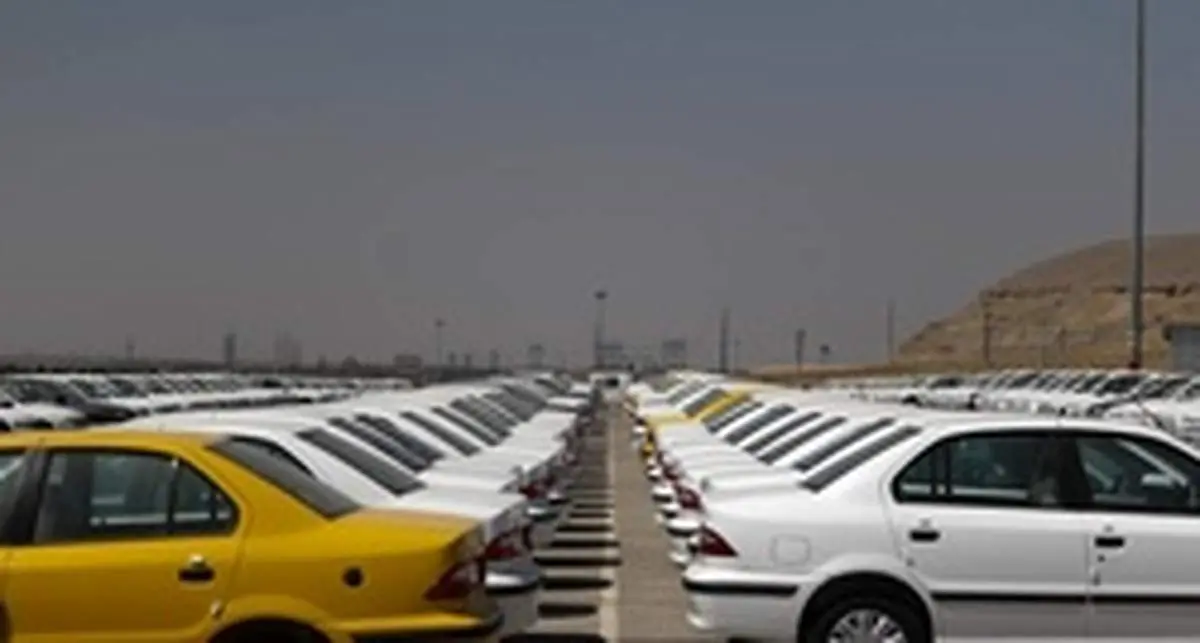 کاهش ۱۵ درصدی قیمت خودروهای داخلی در بازار آزاد