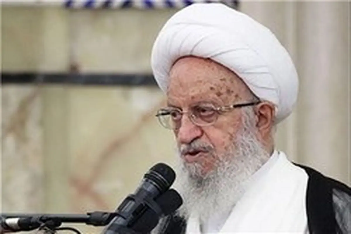آیتالله مکارم: مواکب در مرزها افزایش یابد