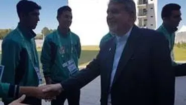 بازدید صالحی امیری از دهکده بازی‌ها