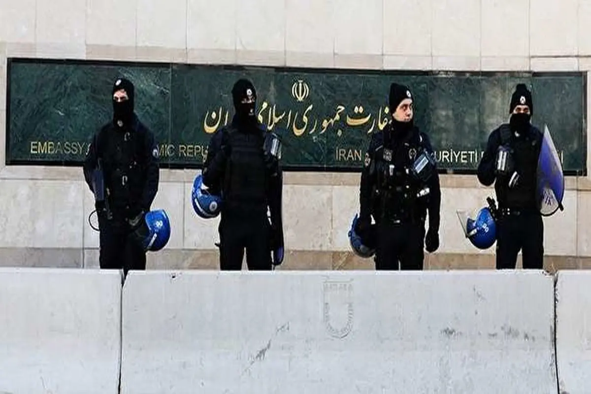 حضور پلیس در اطراف سفارت ایران در آنکارا / واکنش سفیر و سخنگوی وزارت خارجه+ فیلم