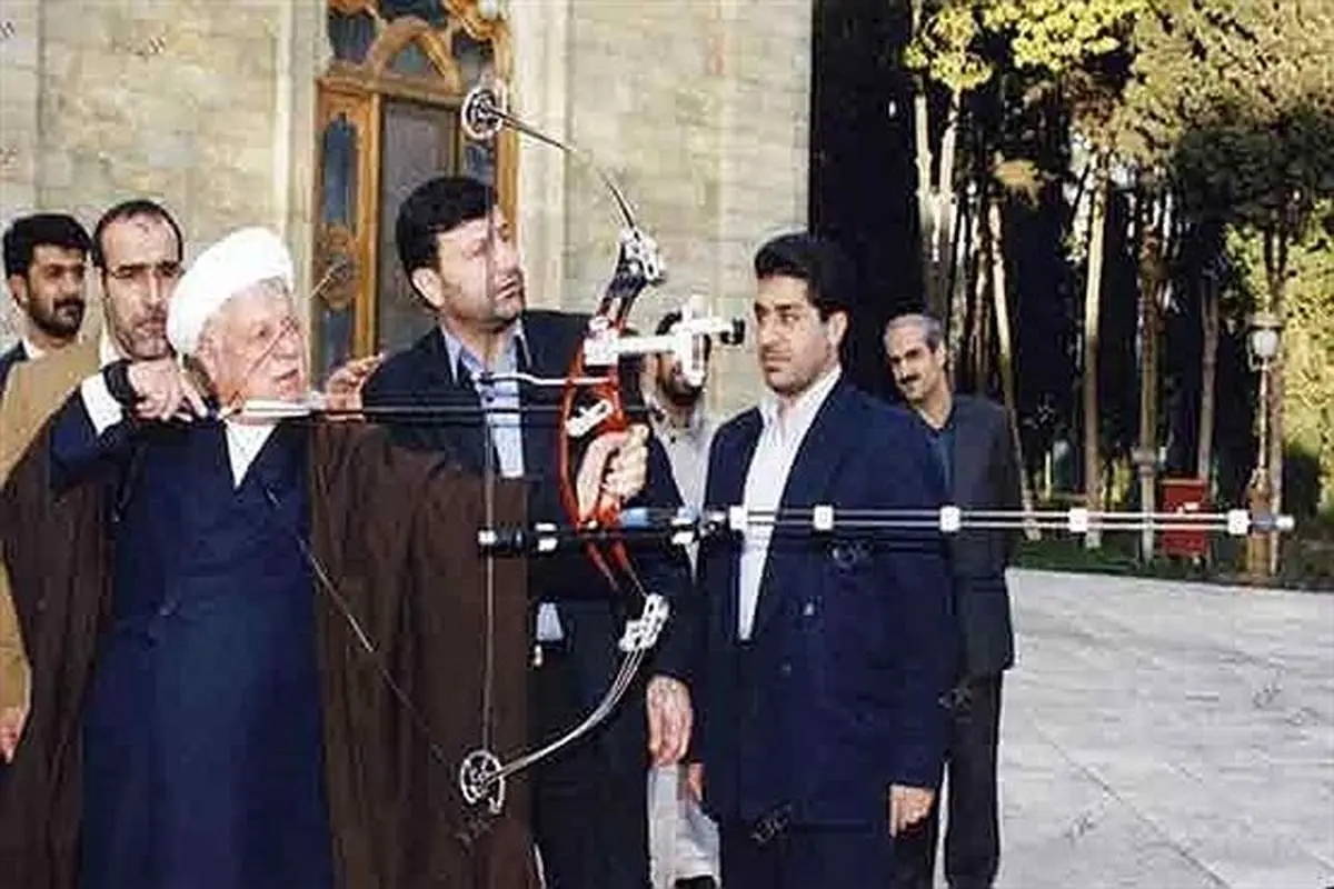 عکس کمتر دیدهشده از مرحوم هاشمیرفسنجانی