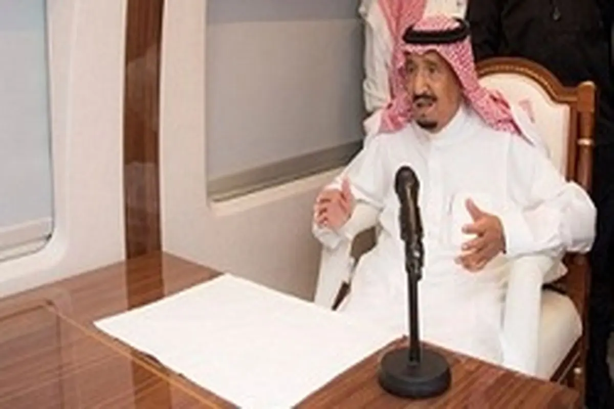 پزشکان دربار عربستان ملک سلمان را از فعالیت اضافی منع کردند