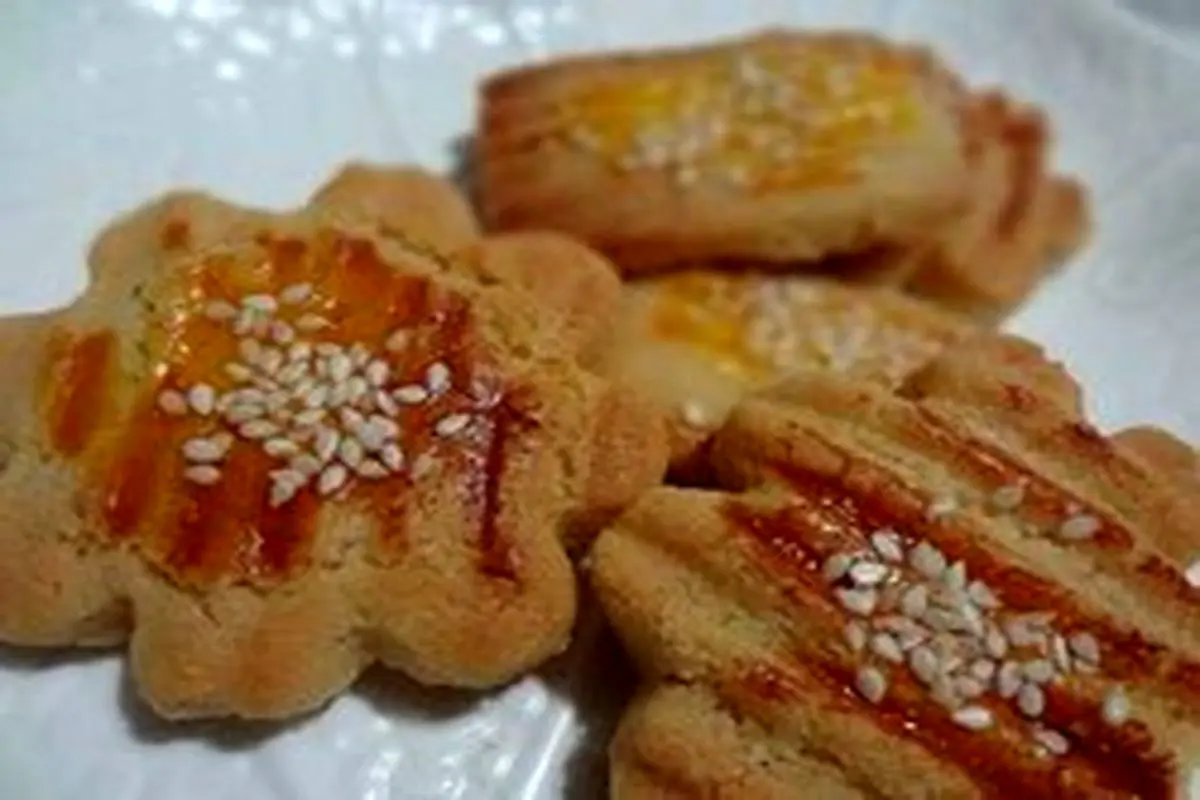 آموزش پخت ساده شیرینی سنتی نان چایی قزوین