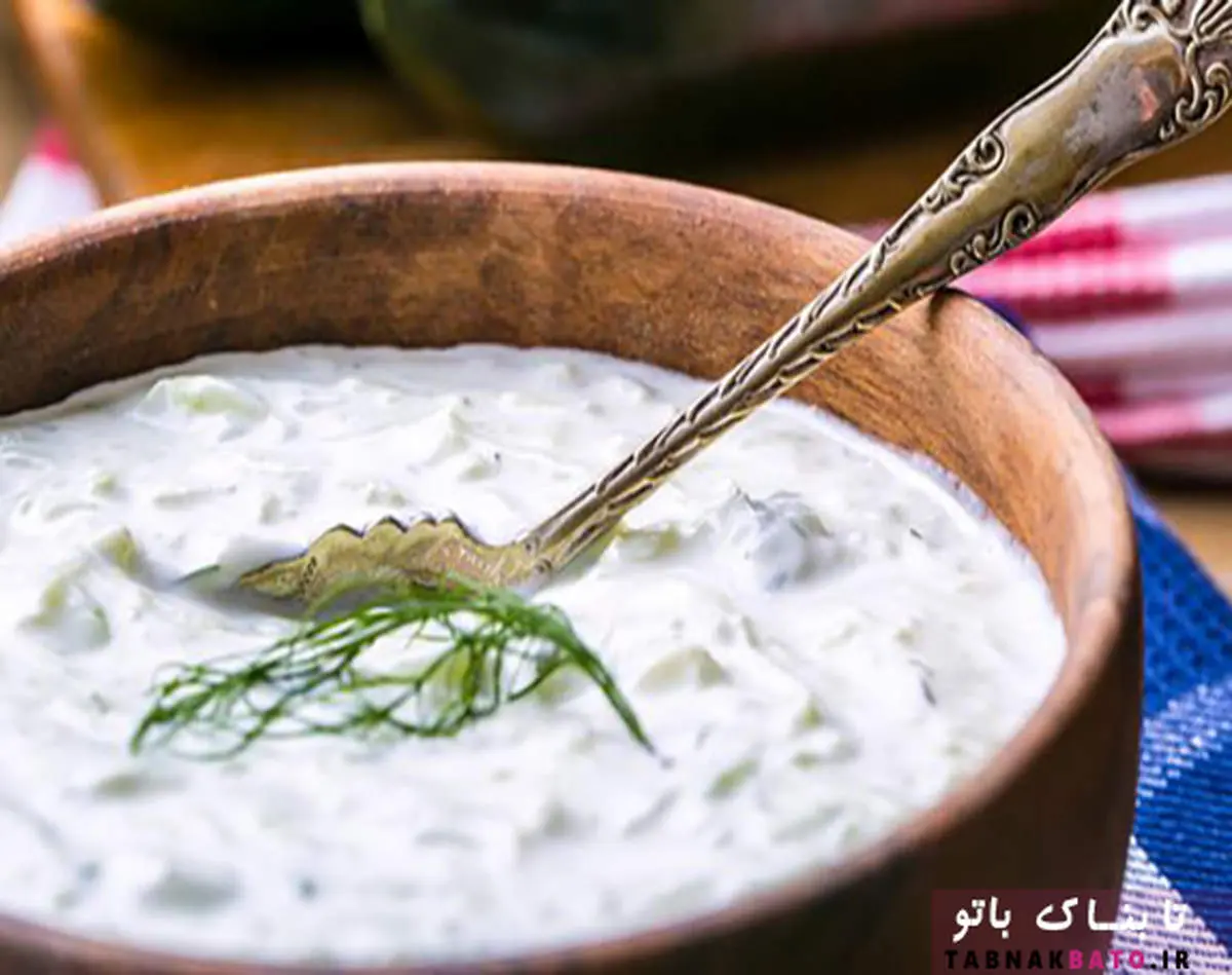 طرز تهیه سس ماست تزاتزیکی