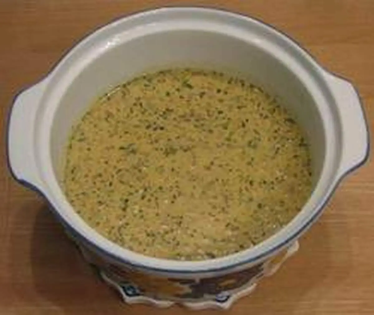 طرز تهیه اشکنه کشک مشهدی با گردو و تخم خربزه