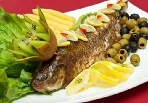 این ماهی شکم پر مجلسی برای شب عید محشره+ فیلم