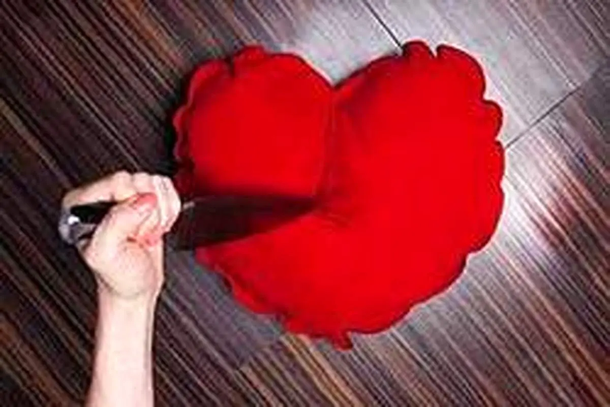 با ۱۰ راهکار زیر از خیانت همسر جلوگیری کنید