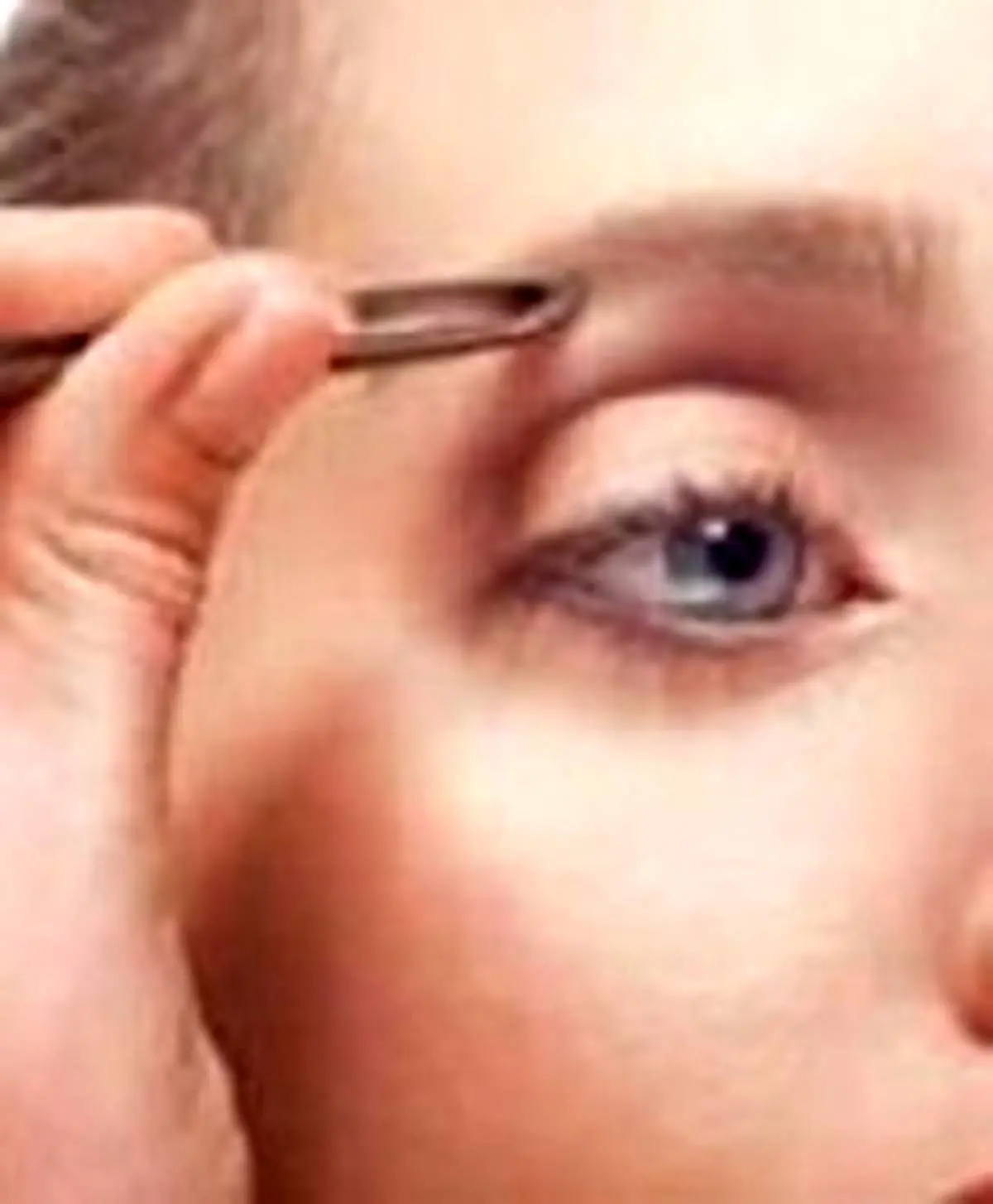 راه های افزایش رشد ابروهای کمپشت