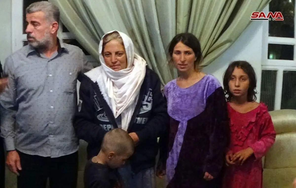آزادی ۶ گروگان از چنگ داعشی‌ها  +تصاویر