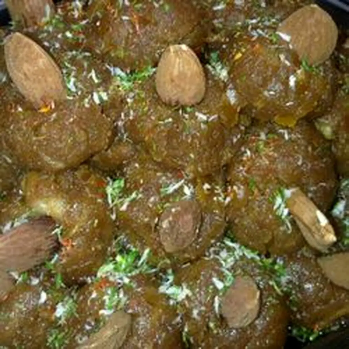 روش تهیهی خــــرما بریز دسر کرمانی