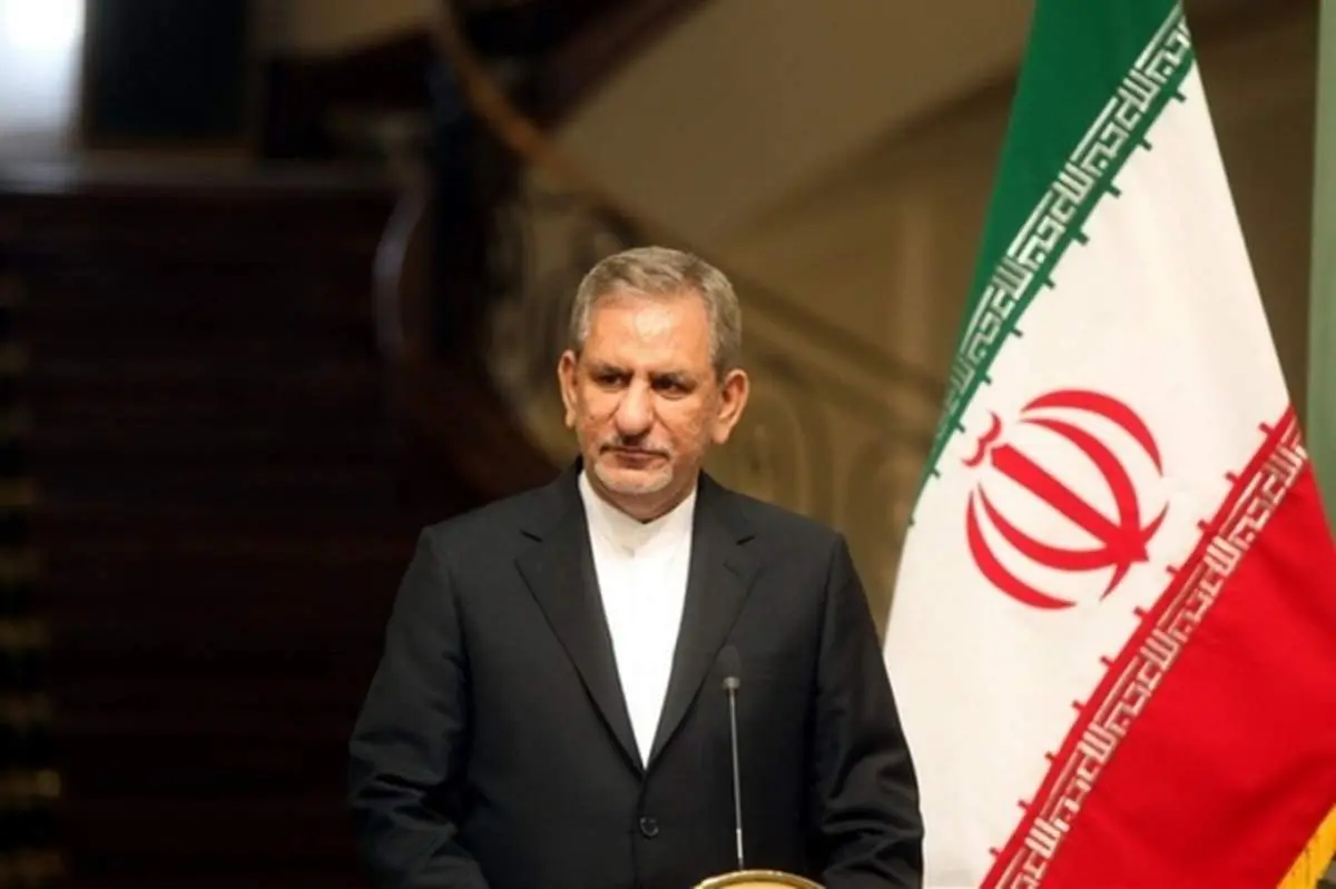 جهانگیری : باید کاری کنیم که مردم احساس کنند با روحیه جوانمردی می توانند زندگی کنند! / اجازه تغییر منشی خودم هم نداشتم