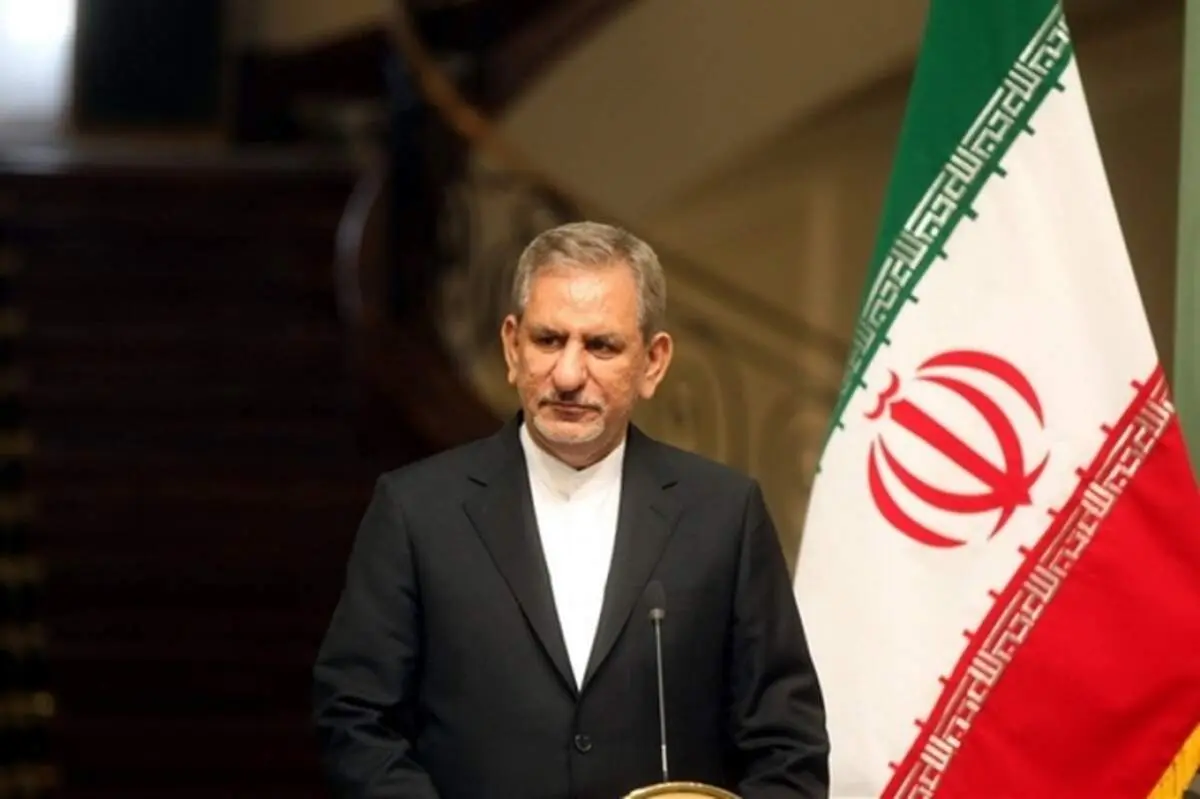 جهانگیری : باید کاری کنیم که مردم احساس کنند با روحیه جوانمردی می توانند زندگی کنند! / اجازه تغییر منشی خودم هم نداشتم
