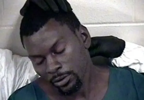 اگر زن باردار صدای انفجار شنید چکار کند؟

