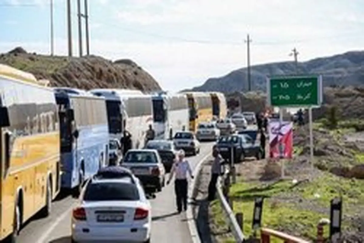 ترافیک نیمه سنگین در محور ایلام به مهران
