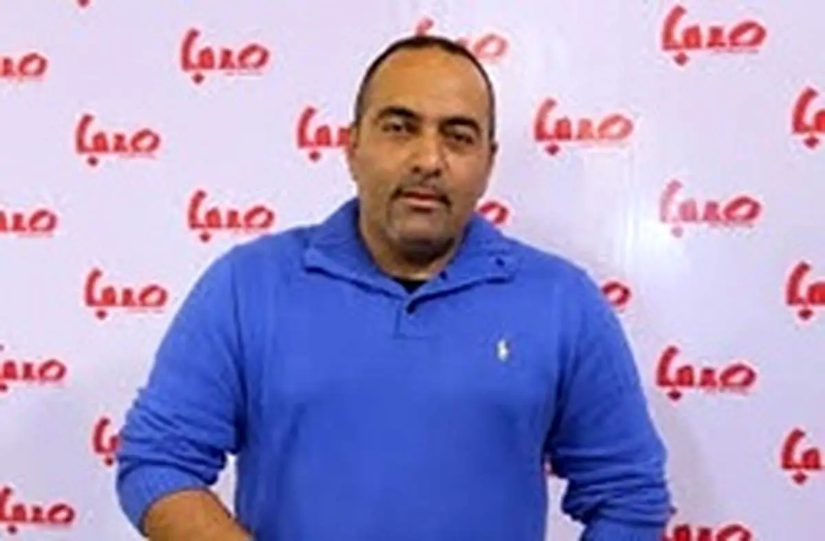 واکنش تند پسر فرزین به بازخوانی ترانه «پرسپولیس خسته»