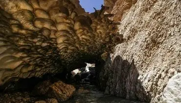 غار چما، از اعجاب انگیز‌ترین غار‌های یخی