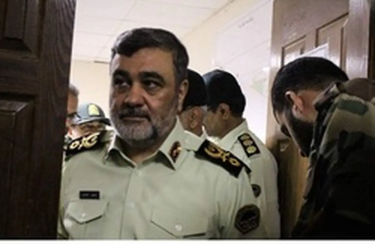 فرمانده ناجا سرزده از برخی کلانتریهای حاشیه مشهد بازدید کرد