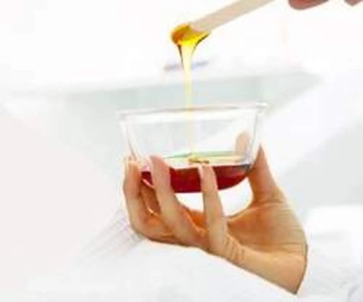 طرز تهیه موم اپیلاسیون خانگی برای رفع مو‌های زائد