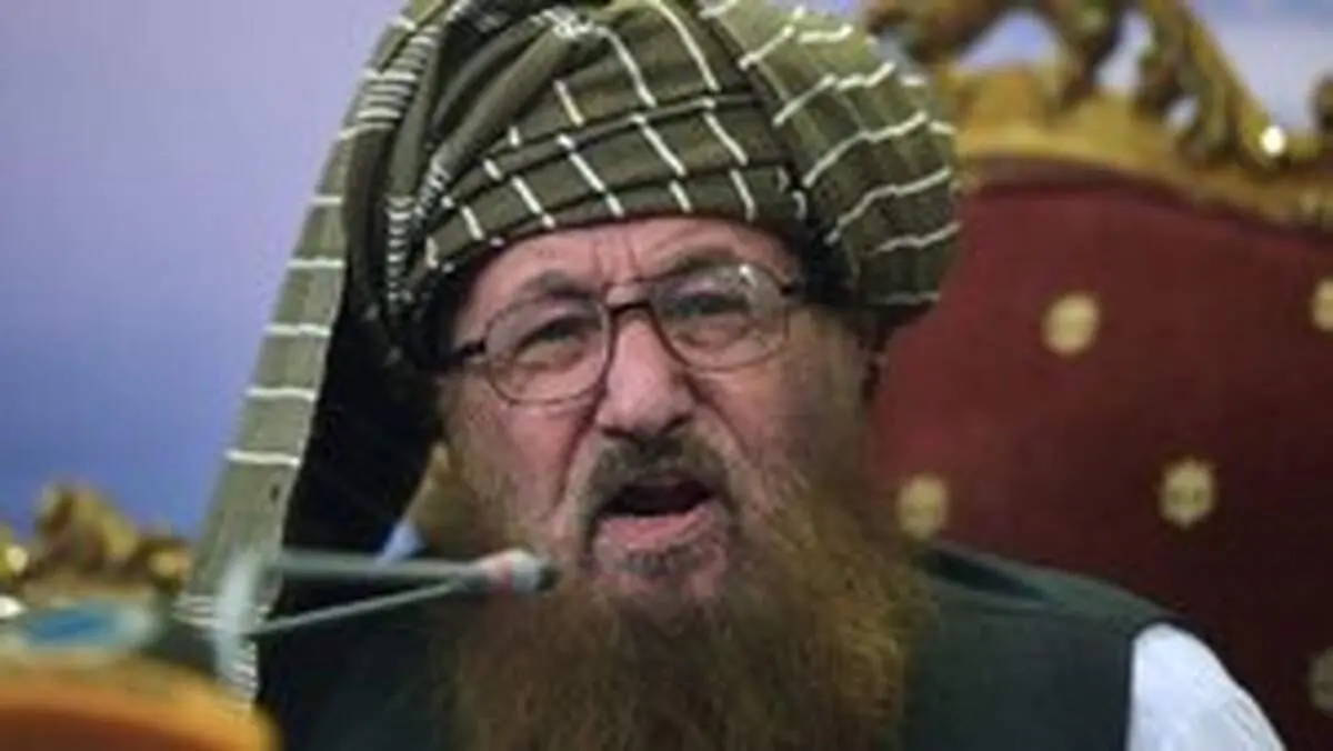 رهبر معنوی طالبان با چاقو کشته شد