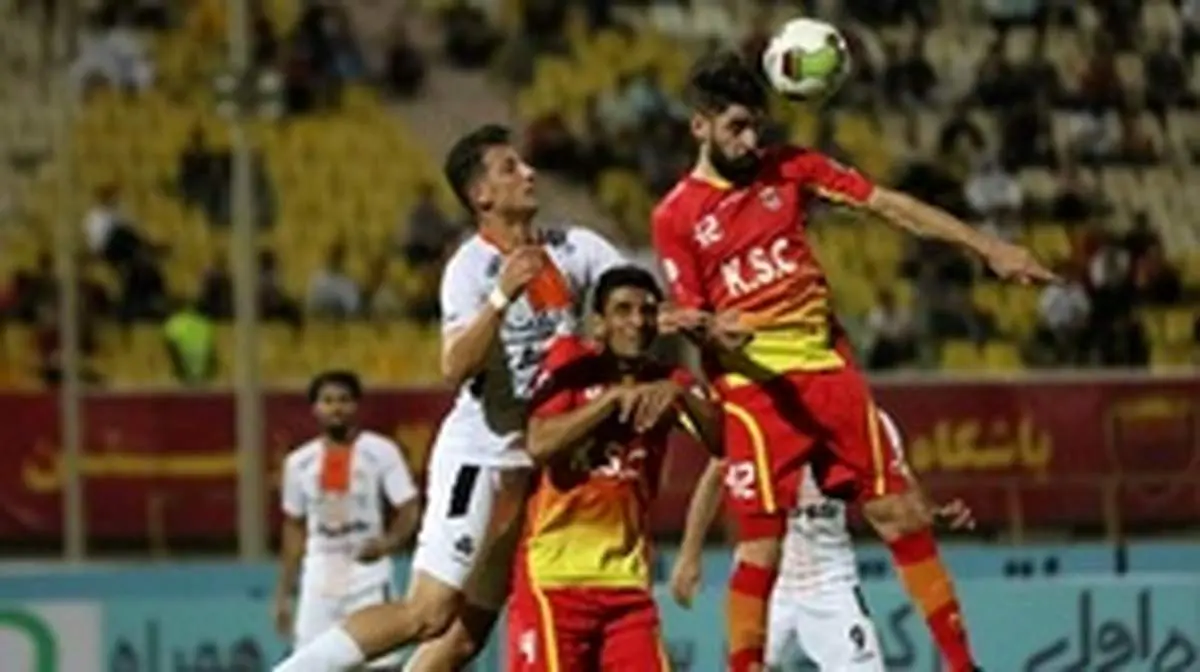 سرمربی فولاد خوزستان: نظری در مورد پنالتی ندارم