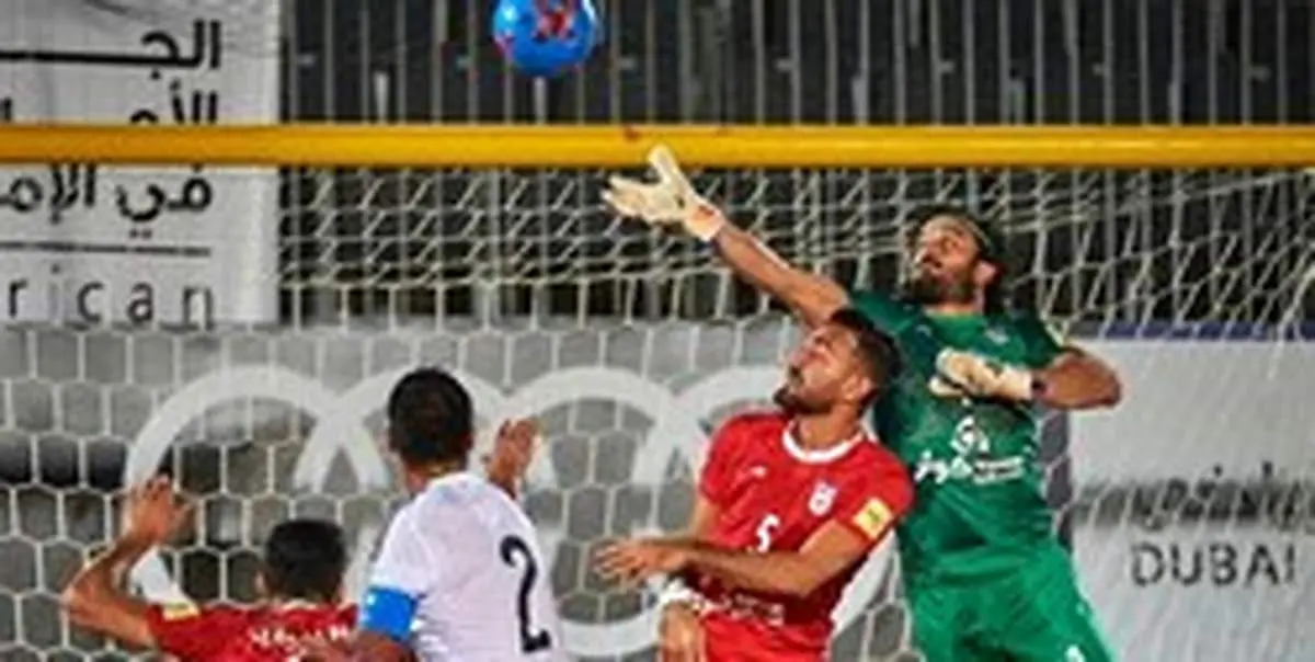 حسینی: یکسال و نیم است که فدراسیون فوتبال پاداش ما را نداده است