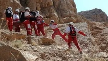 نجات ۶ گردشگر مفقود در کوه هفت‌تنان دزفول