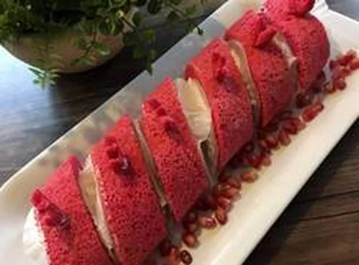 طرز تهیه و نحوه درست کردن “رولت انار” فوق العاده لذیذ