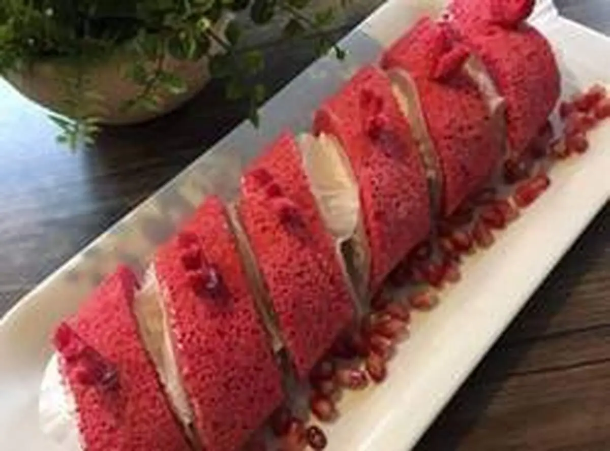 طرز تهیه و نحوه درست کردن “رولت انار” فوق العاده لذیذ