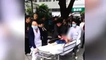 یک زن با چاقو ۱۴ کودک را در چین زخمی کرد