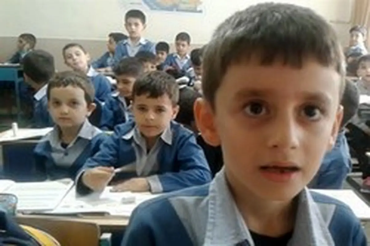 مدارس شهر مهران تعطیل نیست
