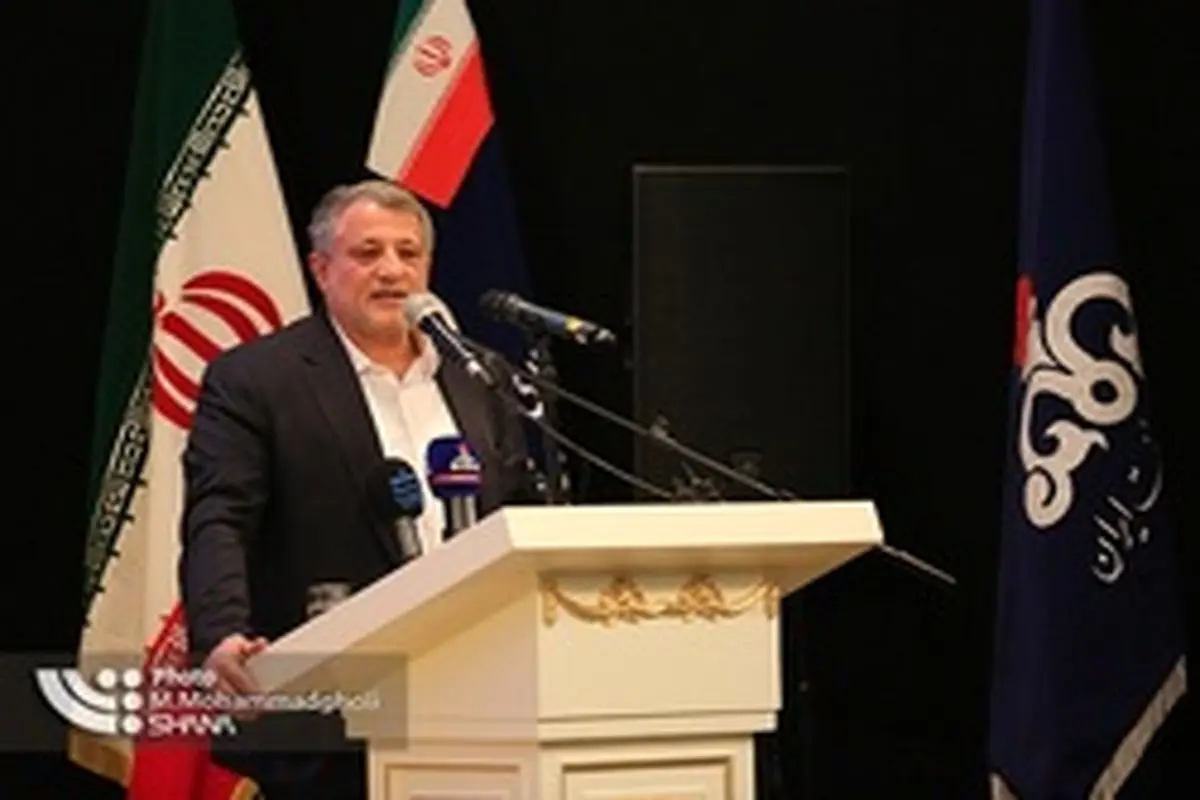 دولت در تامین تجهیزات ثابت و وزارت نفت در تامین تجهیزات متحرک مترو را کمک کند