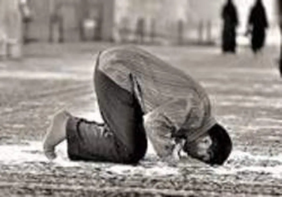 سجده سهو چیست و چه زمانی واجب است؟