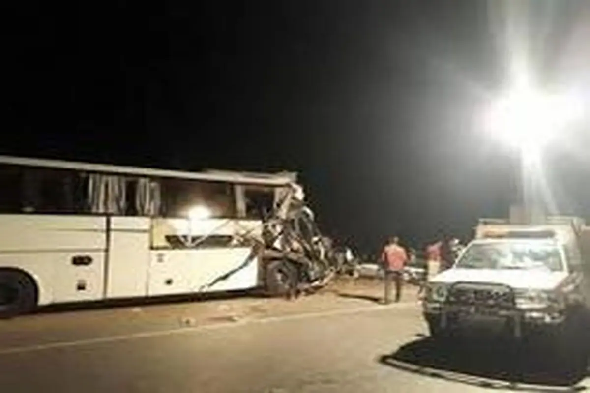 انتقال زائران مصدوم تصادف اتوبوس به کشور