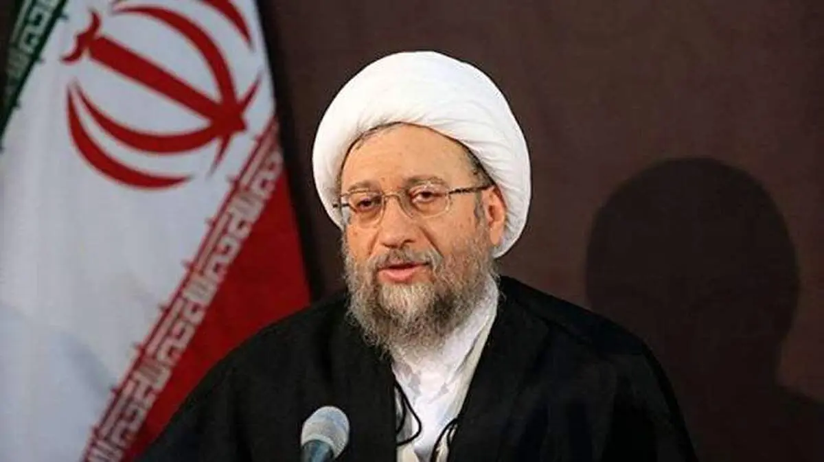 آملی لاریجانی: هیچ رأفتی در برخورد با مفسدان اقتصادی نخواهد شد