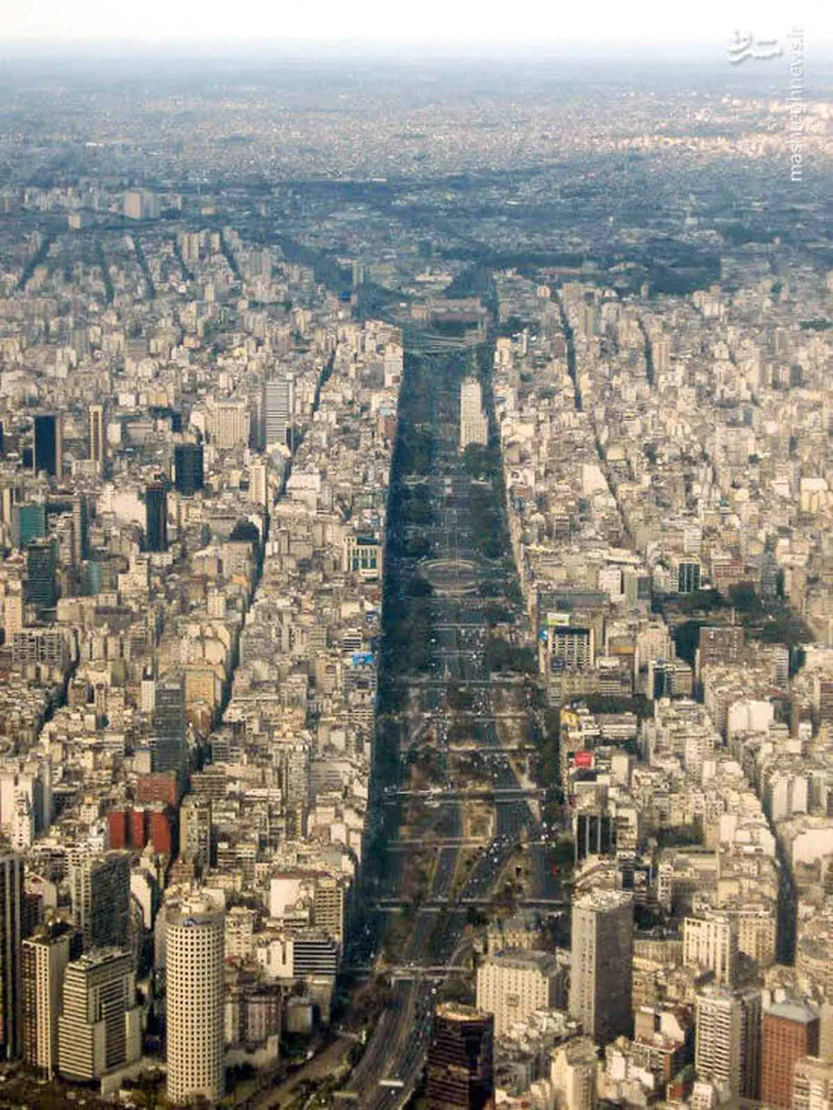 تصویری از وسیع‌ترین خیابان دنیا!