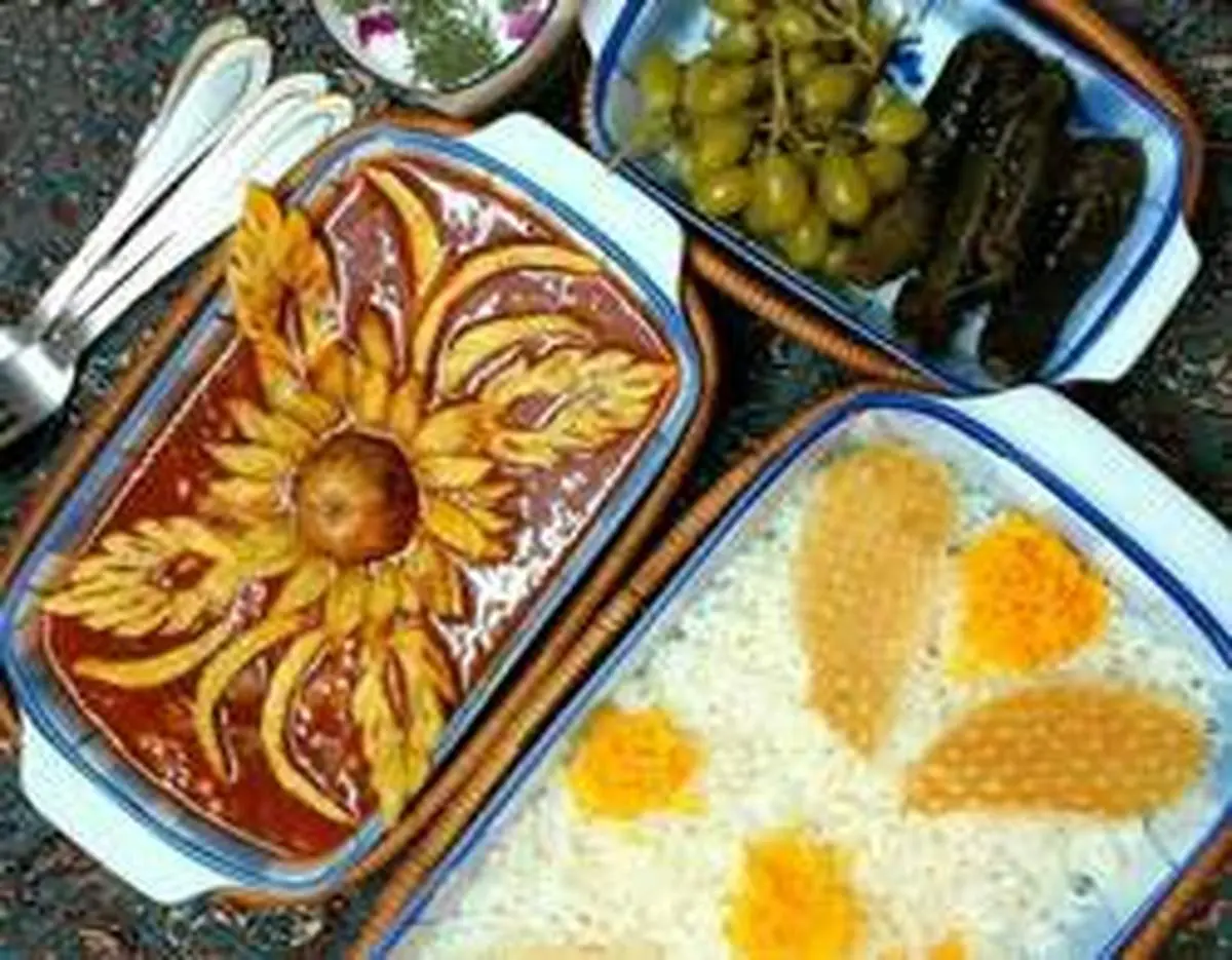 طرز تهیه خورش قیمه با قارچ