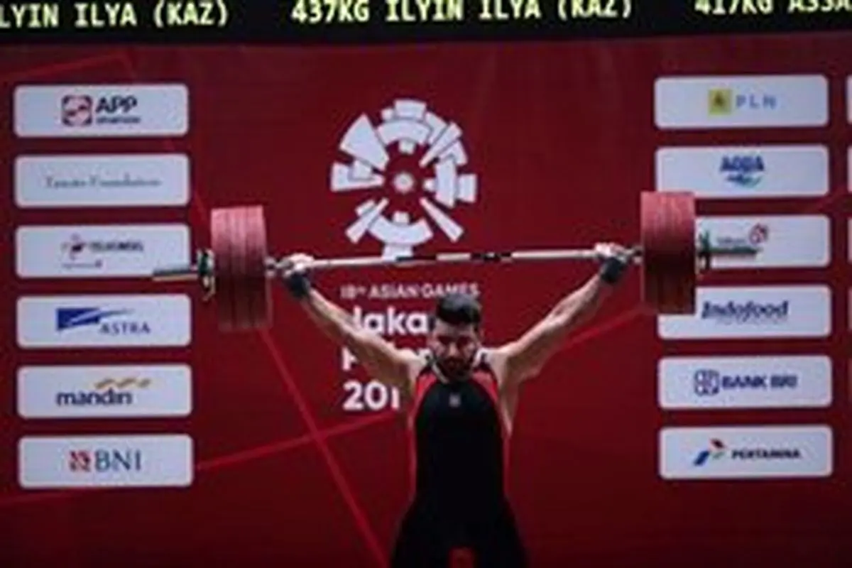 مدال نقره علی هاشمی در یک ضرب وزنه برداری قهرمانی جهان