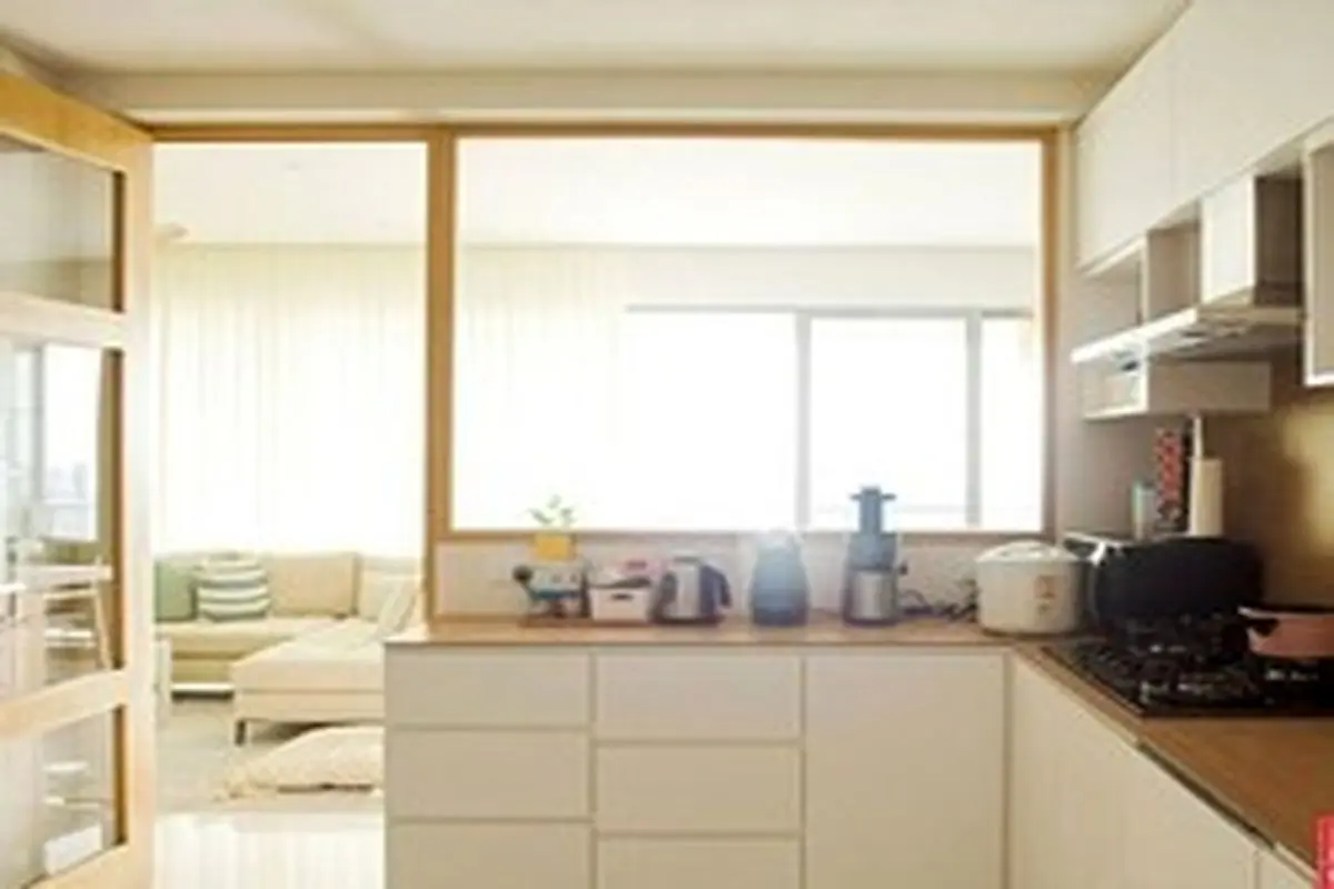 جدا کردن آشپزخانه از فضای خانه با حایل‌های شیشه‌ای