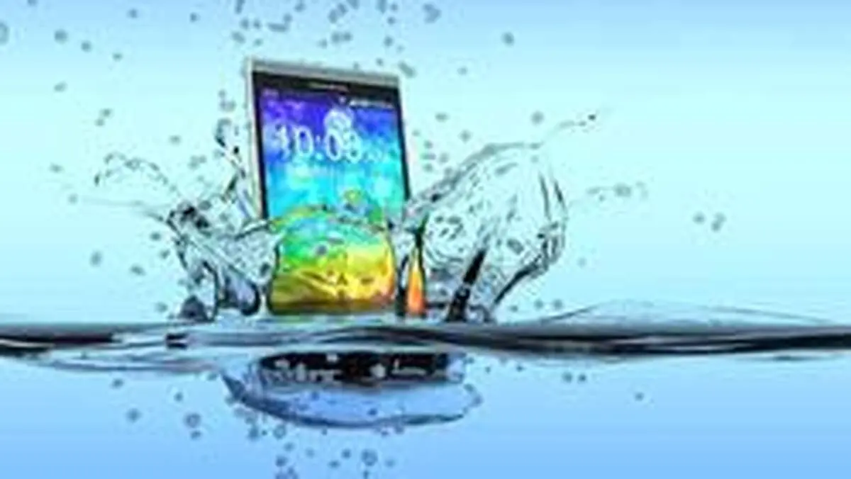 اقدامات اورژانسی برای گوشی موبایل آب خورده