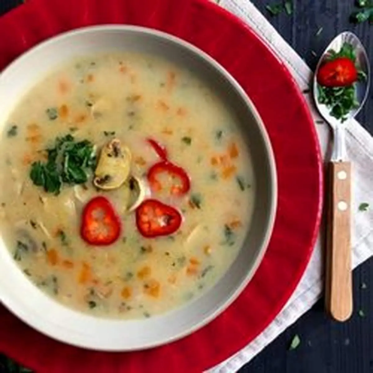 طرز تهیه سوپ سریع جو و سبزیجات