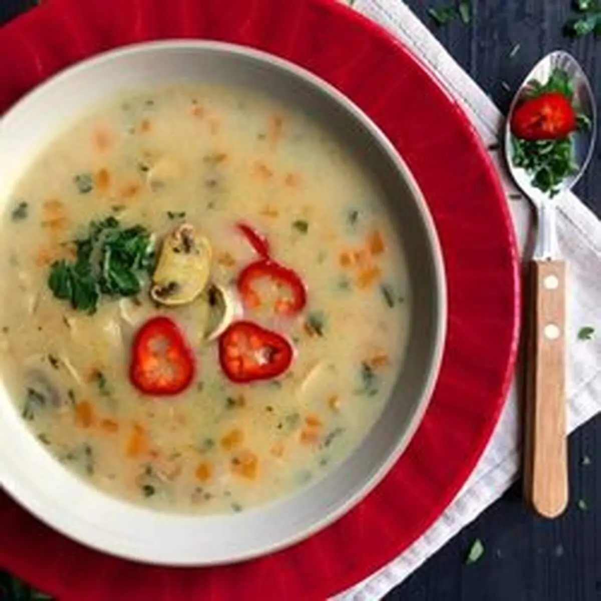 طرز تهیه سوپ سریع جو و سبزیجات