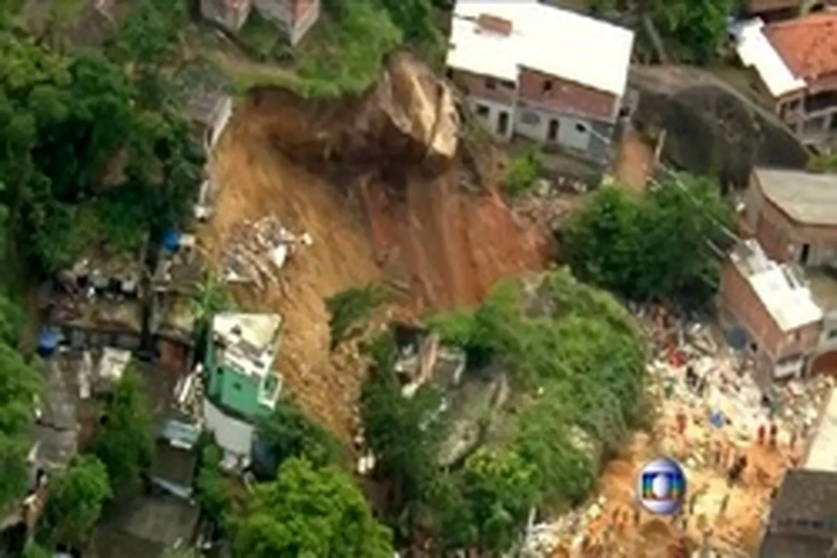 ۱۱ کشته در رانش زمین در برزیل