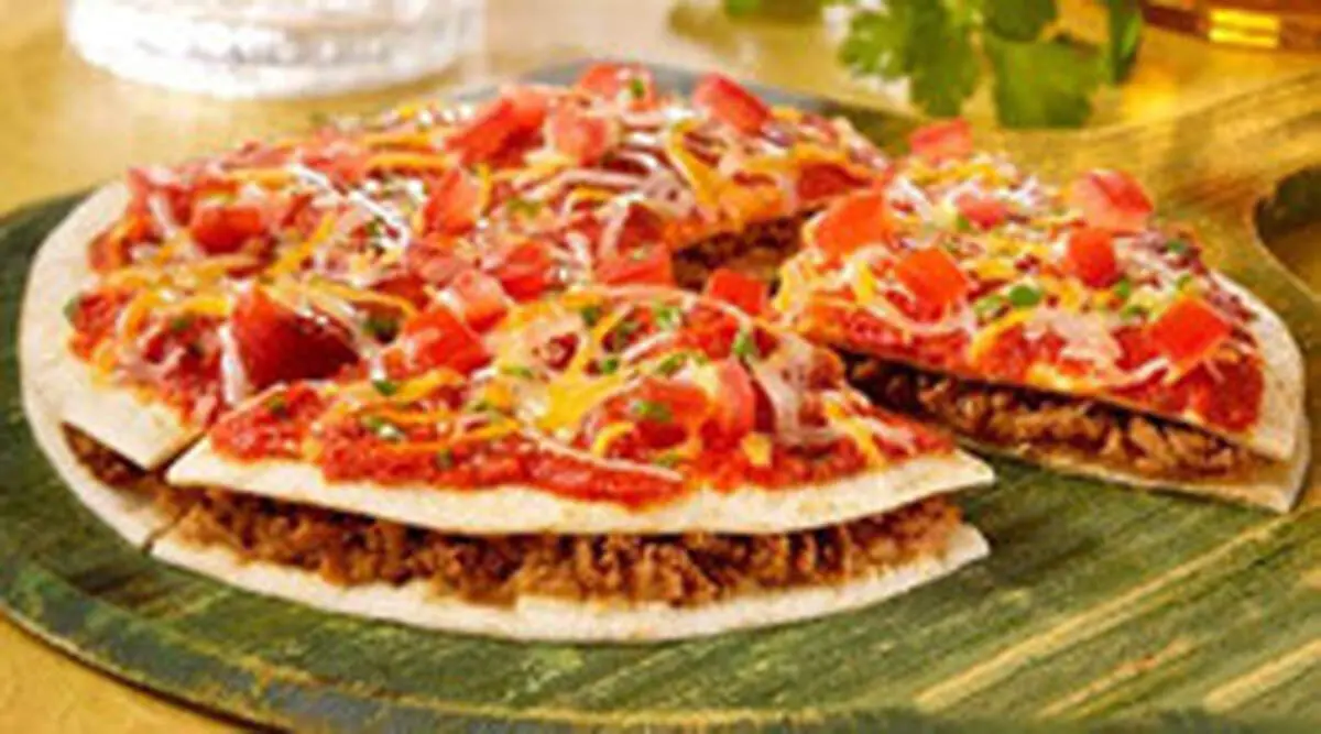 طرز تهیه تهیه پیتزا مکزیکی خوشمزه