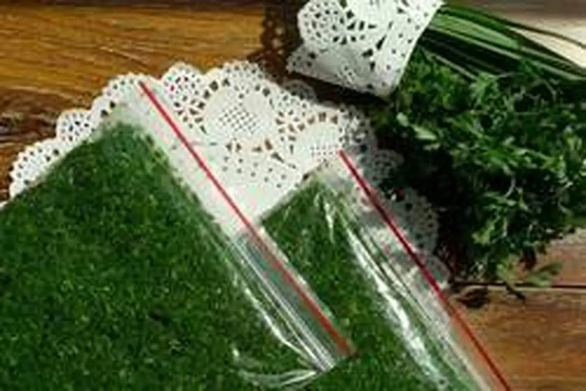 ترکیب و نسبت سبزی کوکو سبزی خوشمزه چگونه است؟