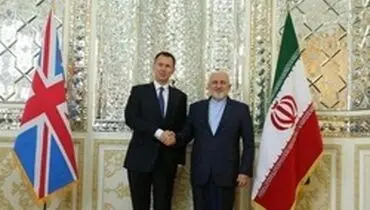توئیت سفارت انگلیس در تهران درباره دیدار ظریف و هانت +عکس